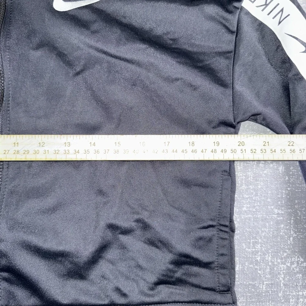 Nike Track Jacket Womens Large Black Full Zip Logo Sleeves Crop Athletic Swoosh